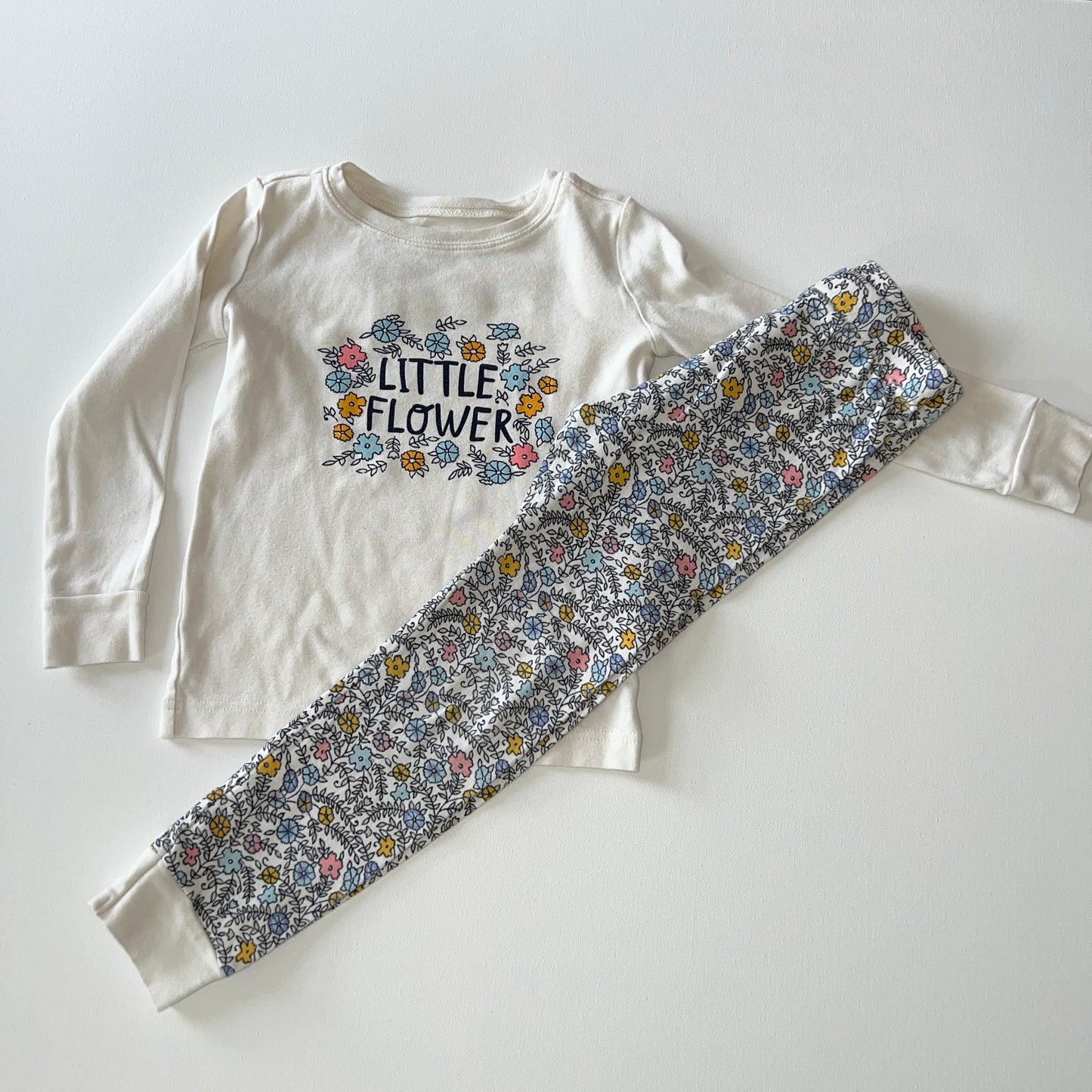 Old Navy Little Flower Pajama Set